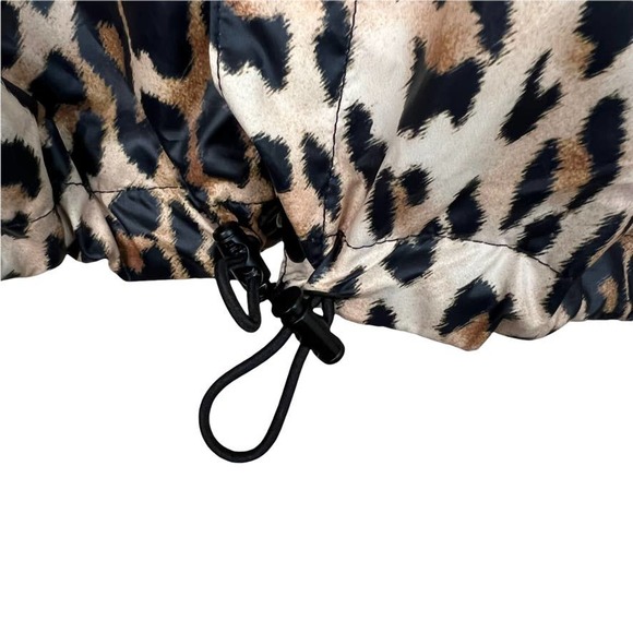 Forever 21 Cropped Leopard Print Windbreaker Jacket Size 1x - Picture 5 of 11